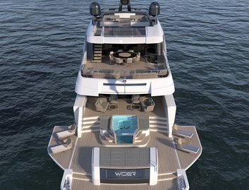 Wider Yachts 170, Beach Club