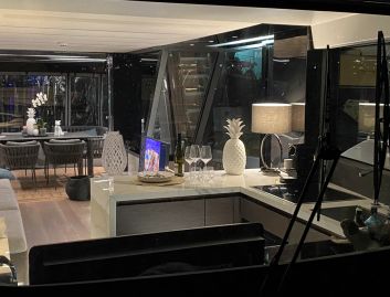 Explorer Yachts Explorer 62 , Interior