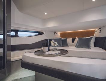 Azimut Verve 48, Accommodation