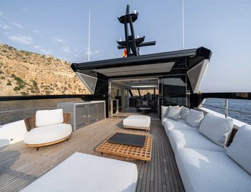 Sunseeker 82 Ocean Enclosed, Fly Deck/Sportdeck