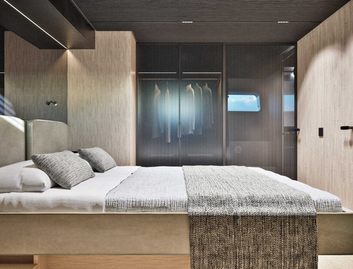 Bluegame BG64 , Accommodation