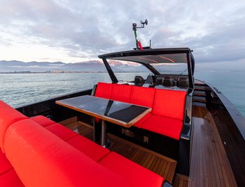 Mylius M47P IB , Deck Area