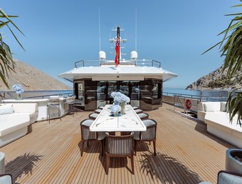 Damen Xplorer 60, Fly Deck/Sportdeck