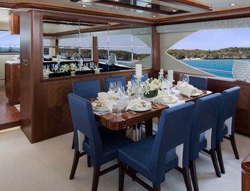 Ocean Alexander 85 Motoryacht Mk3, Interior