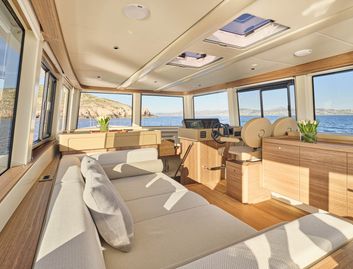 Omikron Yachts OT-60 , Interior