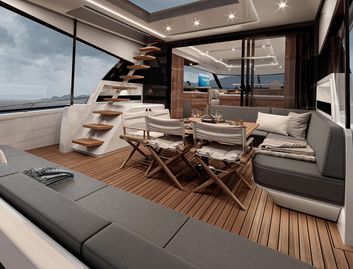 Maritimo S75, Deck Area