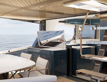 Galeon 640 Fly Mk3, Deck Area