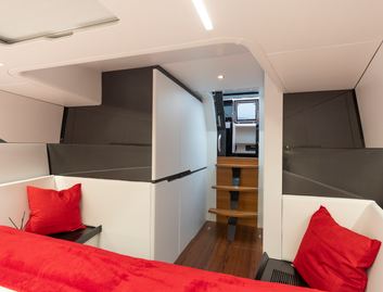 Mylius M47P IB , Interior