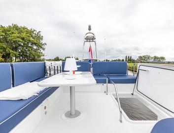 Delphia 11 Flylounge, Fly Deck/Sportdeck