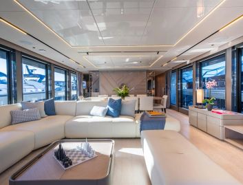 Sunseeker 100 Yacht, Interior