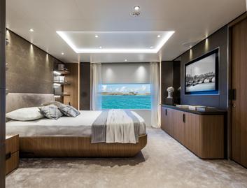 Custom Line Saetta 120&#039; , Accommodation