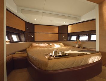 Azimut 53 Mk1, Accommodation