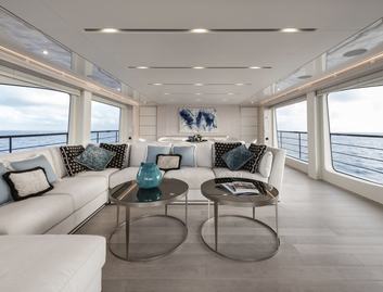 Maiora 30 Walkaround, Interior