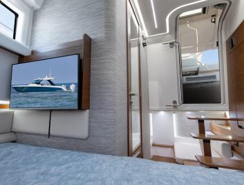 Tiara 39LS, Interior