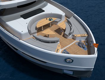 CL Yachts CLX96, Deck Area