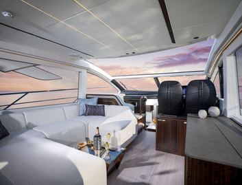 Sunseeker Predator 55 Evo, Interior