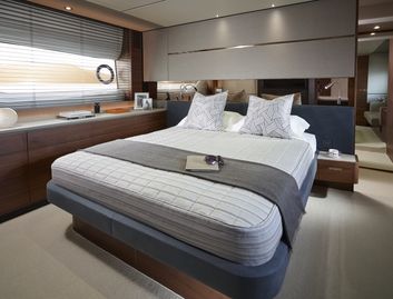 Princess S65 Gen 1, Accommodation