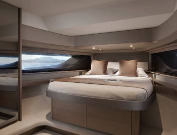Princess C48 OB , Accommodation