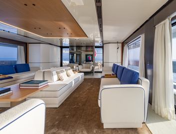 Columbus Atlantique 47, Interior