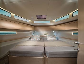 Greenline 39, Accommodation