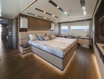 Maiora 30 Flybridge Gen 2, Accommodation