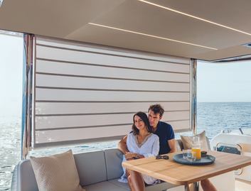 Absolute Navetta 58 Gen 2, Deck Area