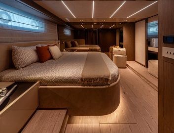 Invictus TT550 , Accommodation