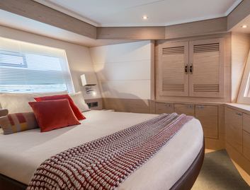Beneteau Grand Trawler 63 , Accommodation