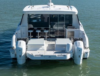 Aquila 46 Coupé, Deck Area