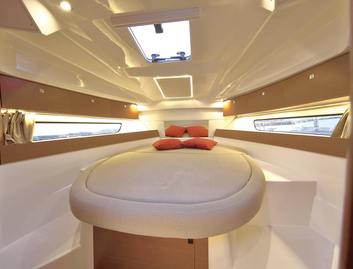 Jeanneau Merry Fisher 895  Mk1, Accommodation