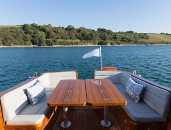 Cockwells Duchy 35 , Deck Area