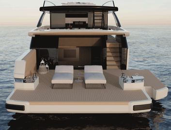 Bluegame BGX83 , Deck Area