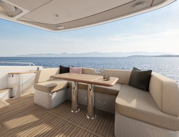 Princess F54, Deck Area