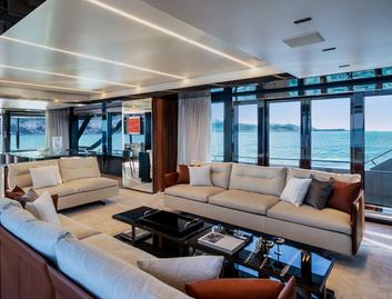 Riva 112 Dolcevita Super, Interior