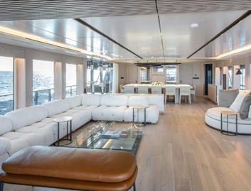 Numarine 40MXP, Interior
