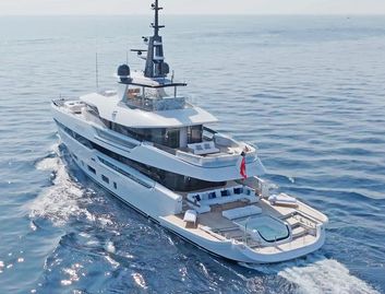 Columbus Yachts Atlantique 43MT/4 , Deck Area