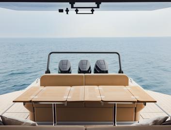 Marcopolo Adventure MP12 , Deck Area