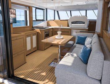 Beneteau Swift Trawler 47, Interior