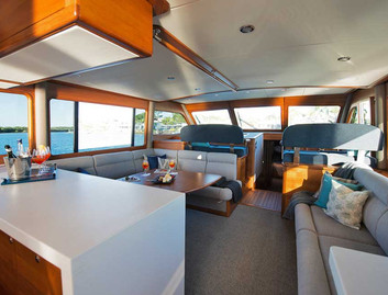 Grand Banks GB60 Flybridge, Interior