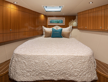 Viking 38 Billfish, Accommodation