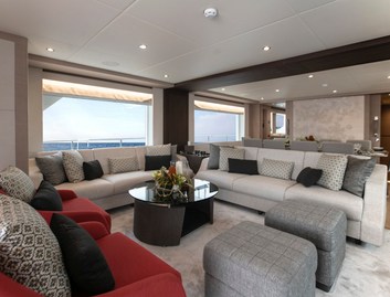 Gulf Craft Nomad 95 SUV, Interior