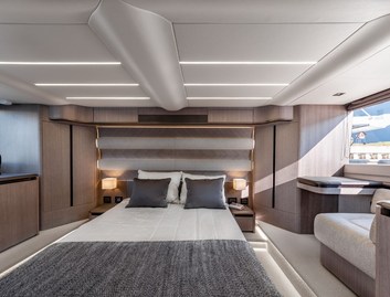 Galeon 560 Fly, Accommodation