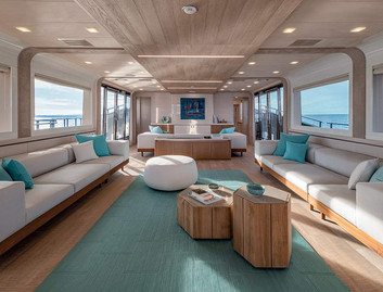 Monte Carlo Yachts MCY 105 Skylounge, Interior