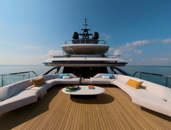 Azimut Grande Trideck, Deck Area