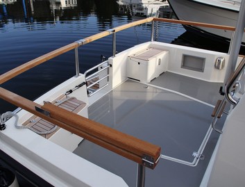 Targa 25.1, Deck Area