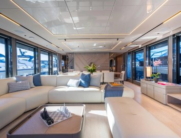 Sunseeker 100 Yacht, Interior