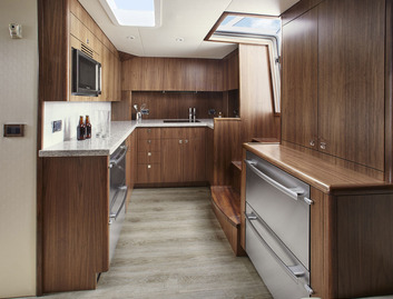 Hatteras GT45X Flybridge, Interior