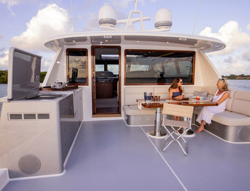 Grand Banks GB85 Skylounge, Fly Deck/Sportdeck