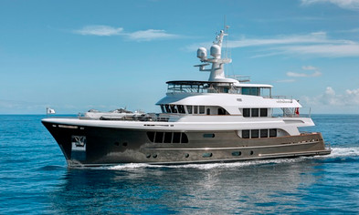 Award Winner Custom Alloy Yachts yacht CaryAli      Alloy Yachts Photo