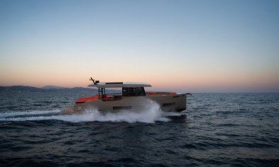 Award WinnerD50 Coupe                                                            12.65m
                                                                            
                                De Antonio
                                Photo